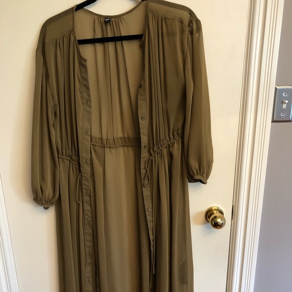 Uniqlo Dress - Picture 3 of 4